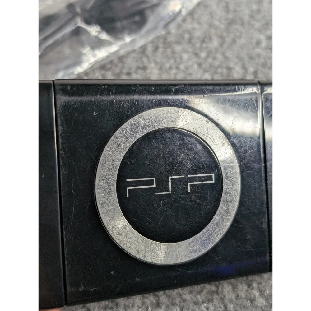 Sony PSP Console Black 2001 Handheld With Charger and‎ Battery Tested & Working